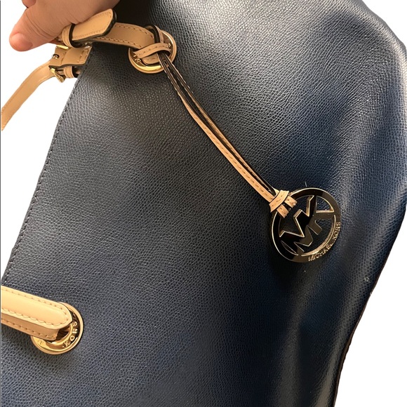 Navy Michael Kors purse - Picture 3 of 5